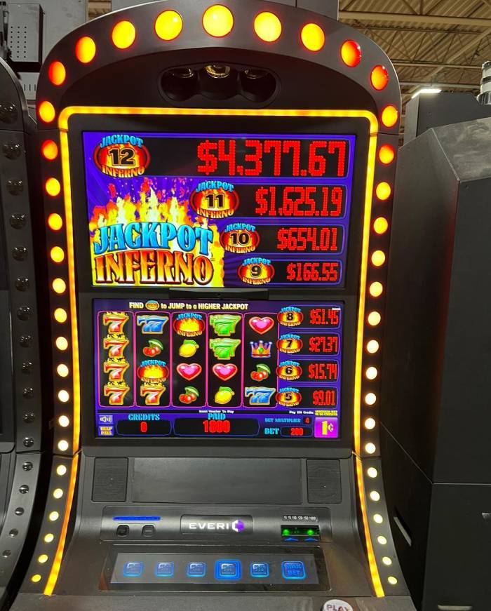 Jackpot Inferno Slot Machine 1